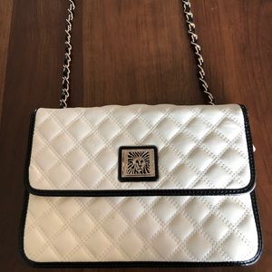 Black and white shoulder bag